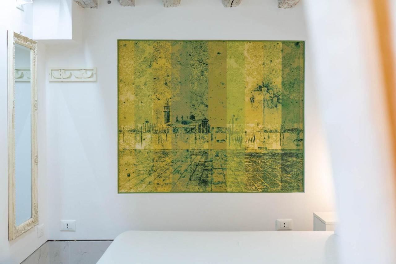 Loving In Venice, 5 Stars Kültér fotó
